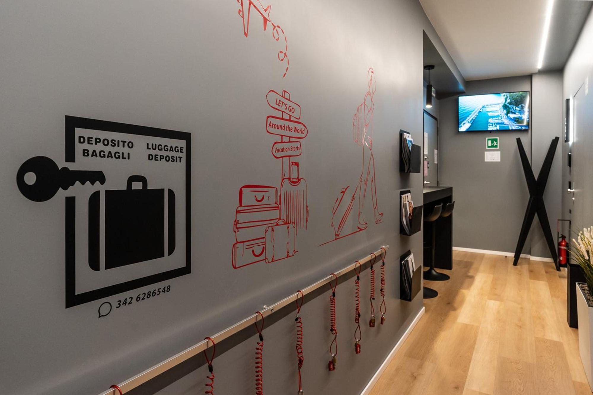 Contemporaneamente 147 - Modern & Comfort Rooms บารี ภายนอก รูปภาพ